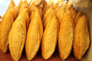 carsambada ekmek fiyati 15 tl oldu VSi1kimj.jpg